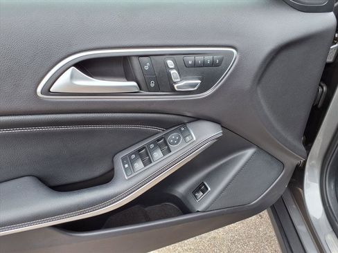Certified 2020 Mercedes-Benz GLA 250 4MATIC image 13