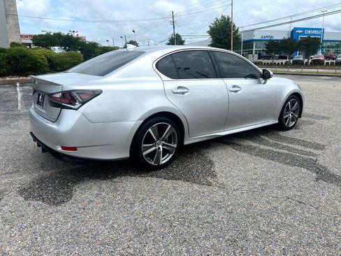 Used 2016 Lexus GS 200t image 22