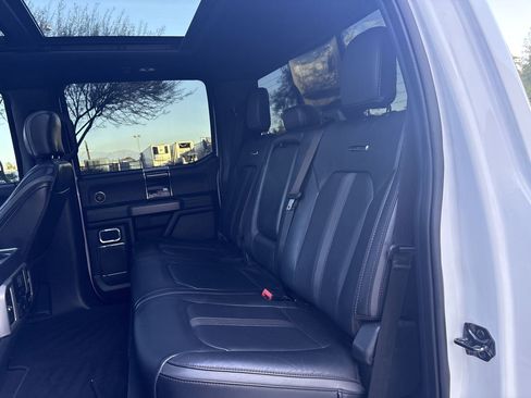 Used 2022 Ford F450 Platinum image 13
