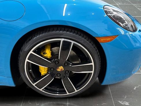 Used 2017 Porsche 718 Cayman S w/ Sport Chrono Package RWD image 23