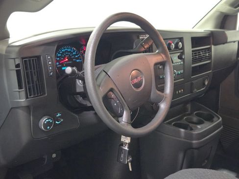 Used 2025 GMC Savana 2500 w/ Driver Convenience Package RWD image 2