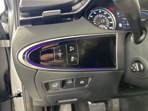 Used 2023 Genesis Electrified GV70 Advanced image 19