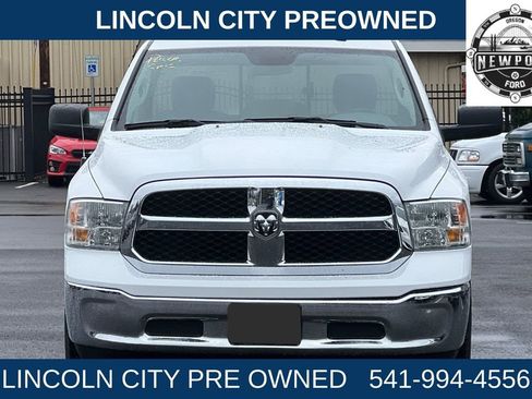 Used 2018 RAM 1500 Classic SLT image 8