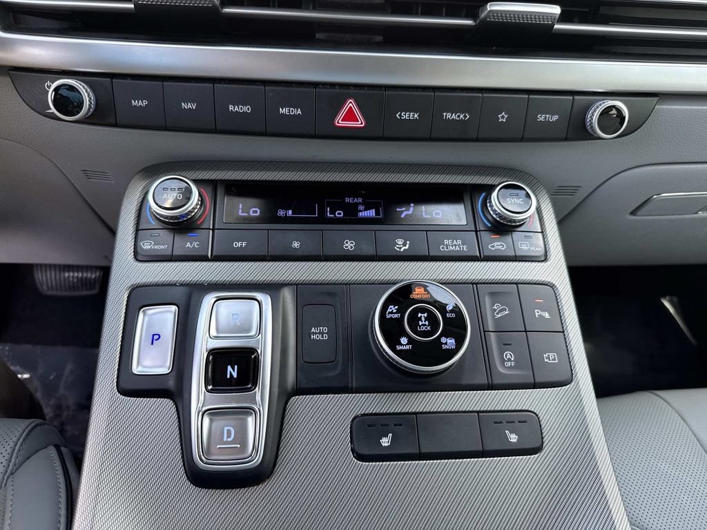 Used 2023 Hyundai Palisade SEL AWD/4WD image 30