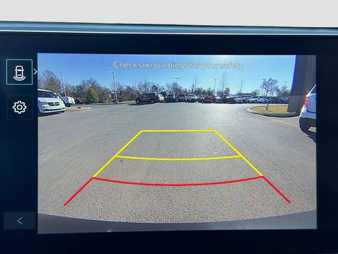 Used 2024 Kia Sorento S image 36