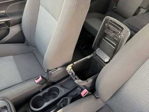 Used 2016 Ford Transit Connect XL image 21