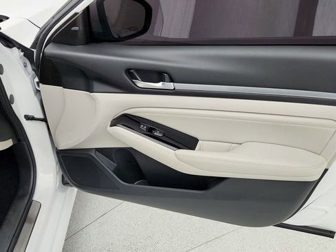 Used 2022 Nissan Altima 2.5 SL image 27