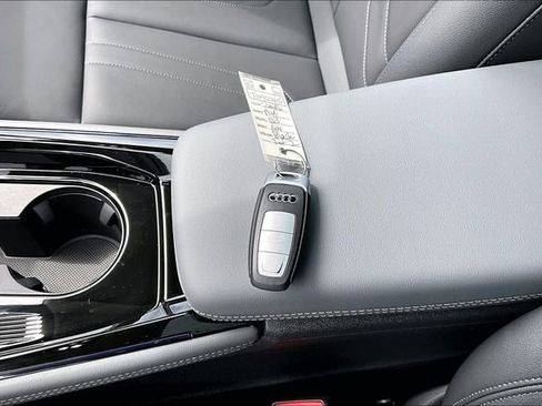 New 2026 Audi Q3 quattro 2.0T image 10