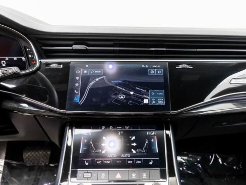 Used 2025 Audi Q7 Premium Plus image 9