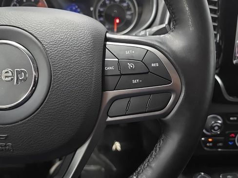 Used 2020 Jeep Cherokee Limited AWD/4WD image 20
