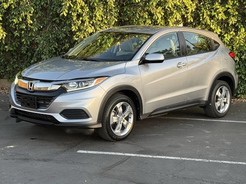 Used 2020 Honda HR-V LX image 4