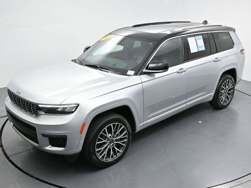Used 2023 Jeep Grand Cherokee L Summit AWD/4WD image 41
