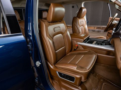 Used 2023 RAM 1500 Limited image 31