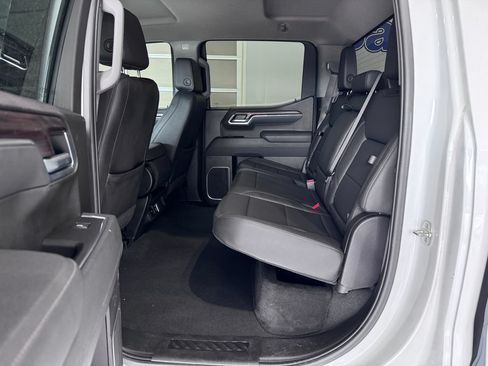 Certified 2025 GMC Sierra 1500 SLT AWD/4WD image 13