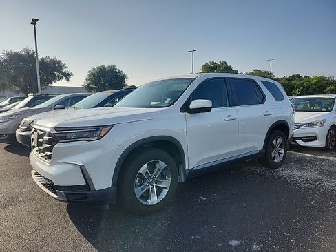 Used 2023 Honda Pilot EX-L image 7