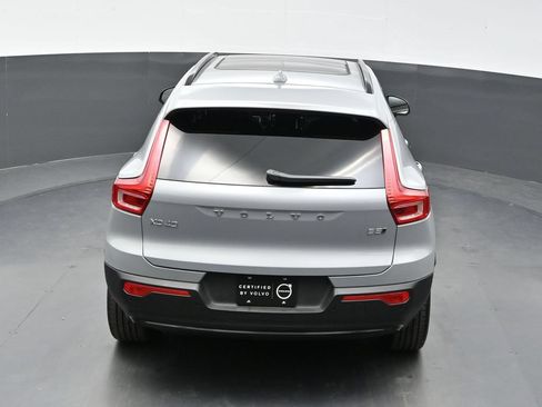 Used 2026 Volvo XC40 B5 Plus AWD/4WD image 34
