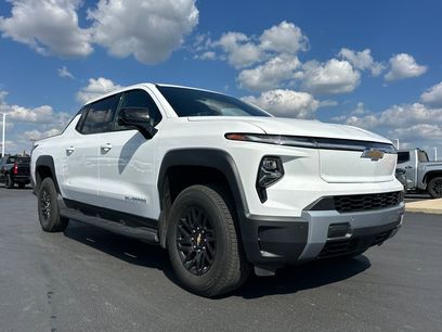 New 2025 Chevrolet Silverado EV LT