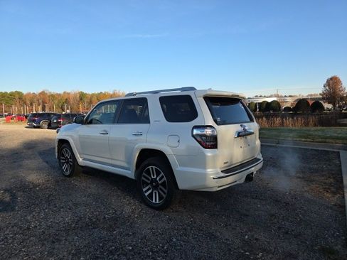 Used 2019 Toyota 4Runner Limited image 3