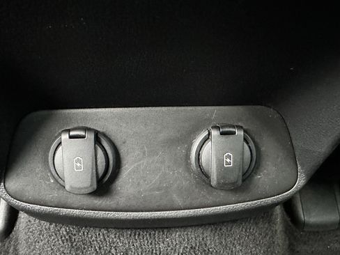 Used 2020 Hyundai Santa Fe SEL image 21