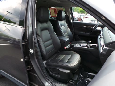 Used 2017 MAZDA CX-5 Grand Touring w/ Premium Package FWD image 17