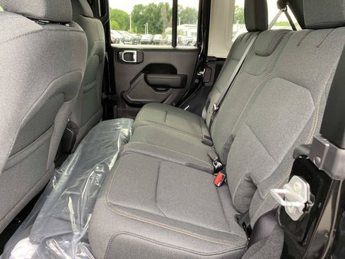 New 2026 Jeep Wrangler Unlimited Sport AWD/4WD image 7