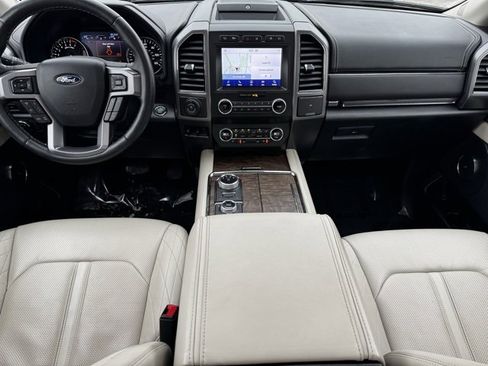 Used 2020 Ford Expedition Platinum image 11