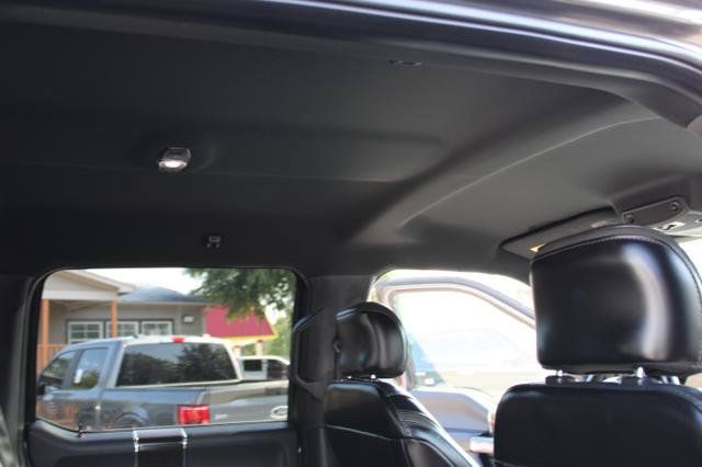 Used 2017 Ford F150 Platinum w/ Equipment Group 701A Luxury AWD/4WD image 30