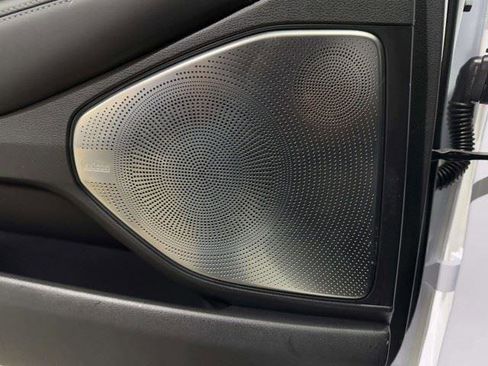 Used 2019 Genesis G90 5.0 Ultimate RWD image 43