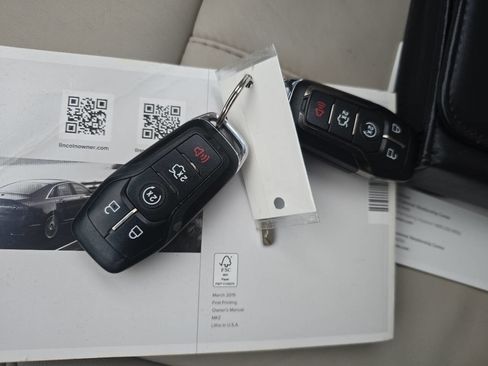 Used 2016 Lincoln MKZ w/ Equipment Group 200A Select image 34