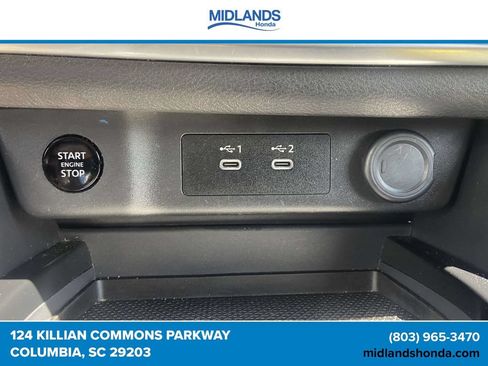 Used 2024 Nissan Rogue S AWD/4WD image 27