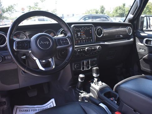 Used 2021 Jeep Wrangler Unlimited Sahara AWD/4WD image 16