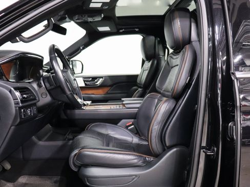 Used 2024 Lincoln Navigator L Black Label image 15