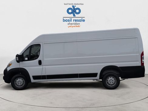 Used 2023 RAM ProMaster 3500 w/ Convenience Group image 4