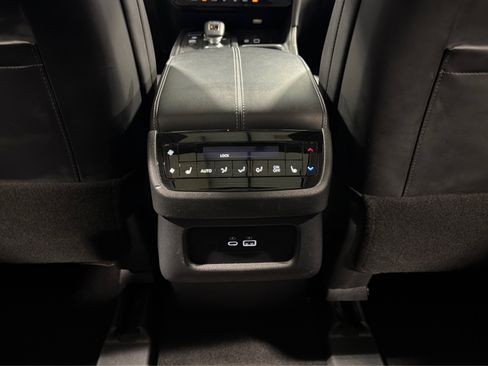 Used 2025 INFINITI QX60 Luxe AWD/4WD image 39
