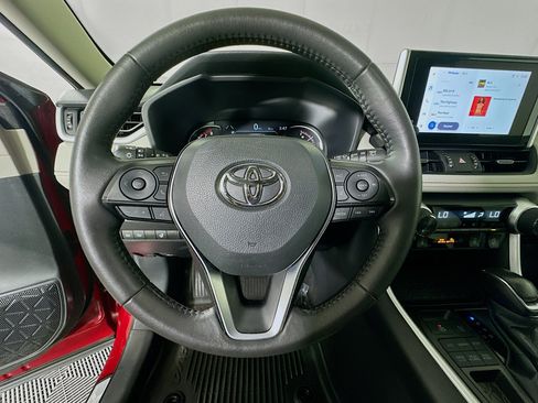 Used 2025 Toyota RAV4 XLE Premium w/ Weather Package AWD/4WD image 15