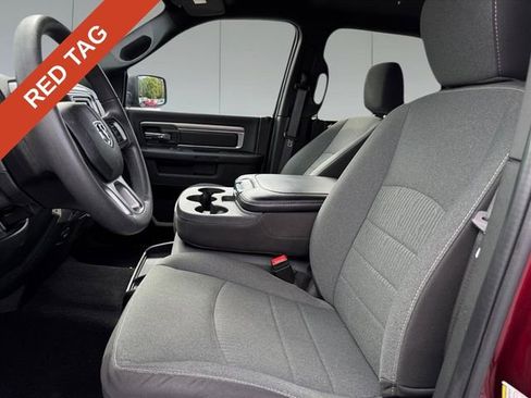 Used 2024 RAM 1500 Classic Warlock image 11