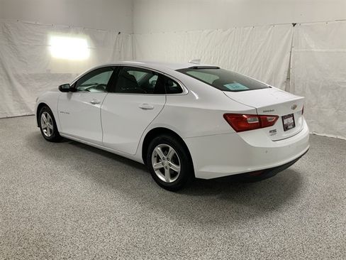 Used 2024 Chevrolet Malibu LT FWD image 7
