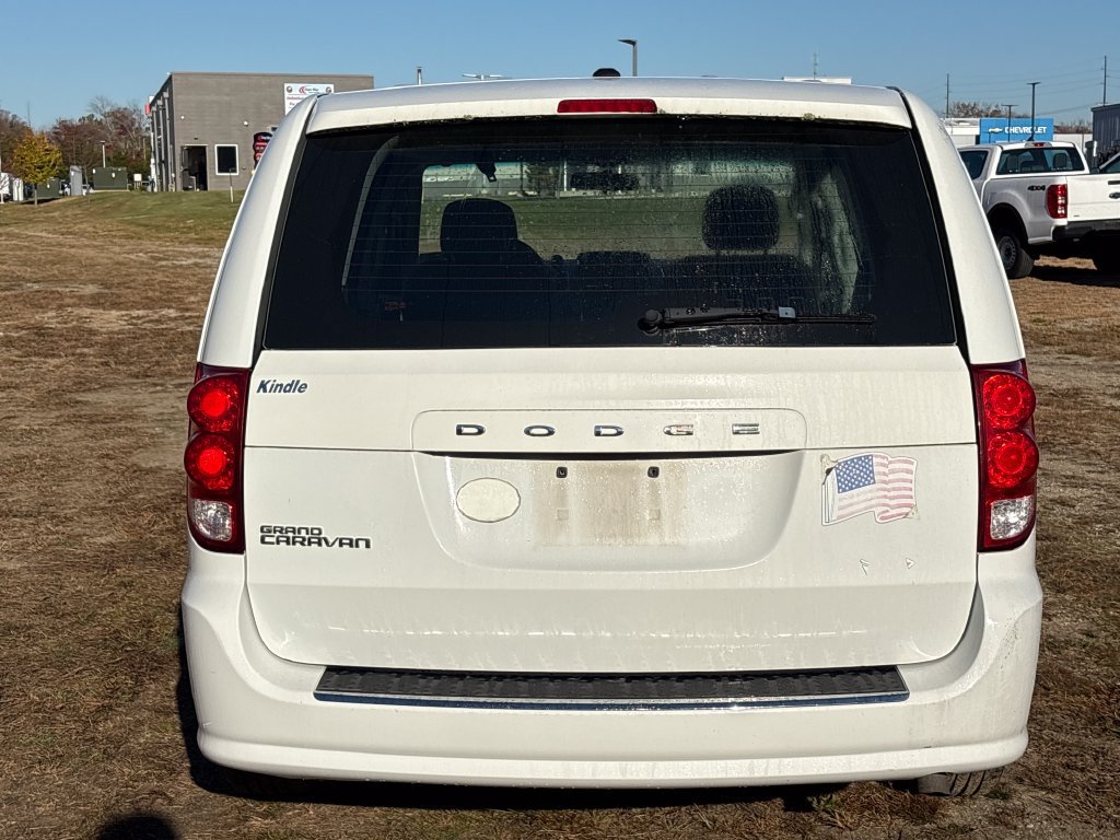 Used 2015 Dodge Grand Caravan American Value Package FWD image 6