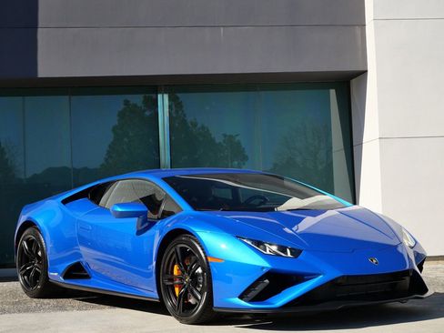 Used 2020 Lamborghini Huracan EVO image 1