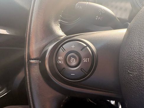 Used 2016 MINI Cooper S image 25