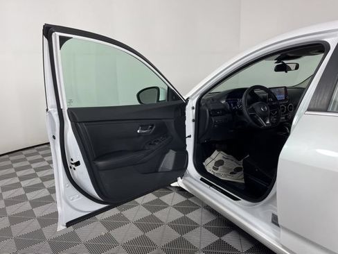 Used 2023 Nissan Sentra SV w/ All-Weather Package FWD image 17