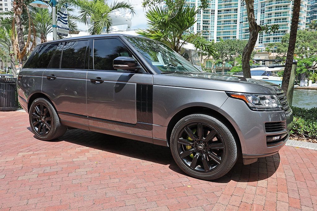 Used 2017 Land Rover Range Rover Supercharged AWD/4WD image 1