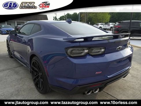 Used 2020 Chevrolet Camaro SS RWD image 7