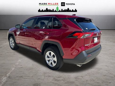 Certified 2025 Toyota RAV4 LE AWD/4WD image 3