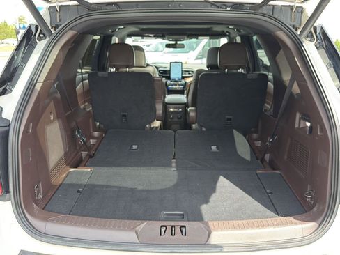 Certified 2022 Ford Explorer King Ranch AWD/4WD image 35