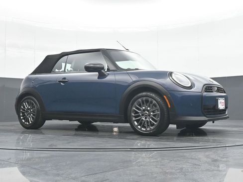 Used 2025 MINI Cooper S FWD image 33