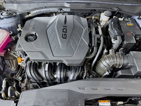 Certified 2024 Hyundai Sonata SEL w/ Convenience Package FWD image 32