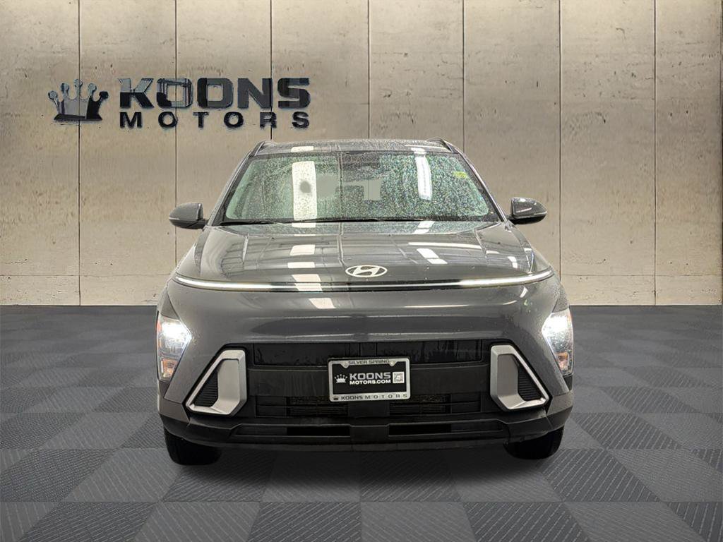 Used 2025 Hyundai Kona SEL AWD/4WD image 3