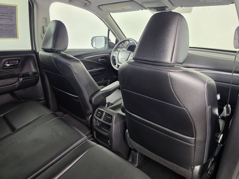 Used 2019 Honda Ridgeline RTL-T image 40