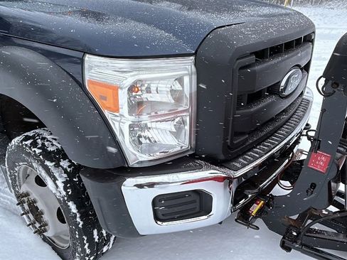Used 2013 Ford F450 XL w/ Snow Plow Prep Pkg image 5